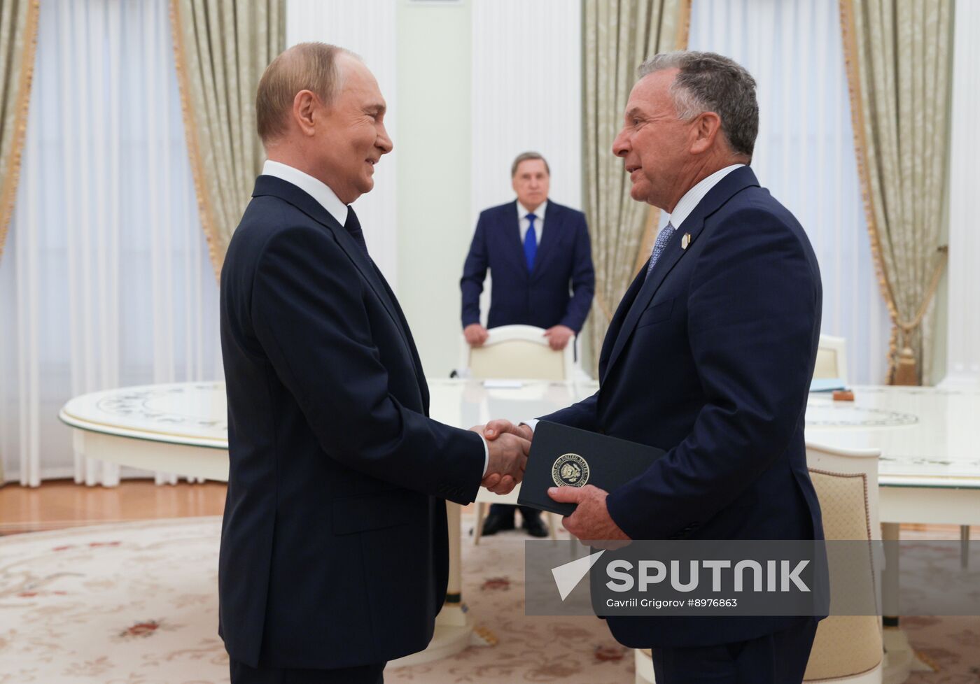 Russia US