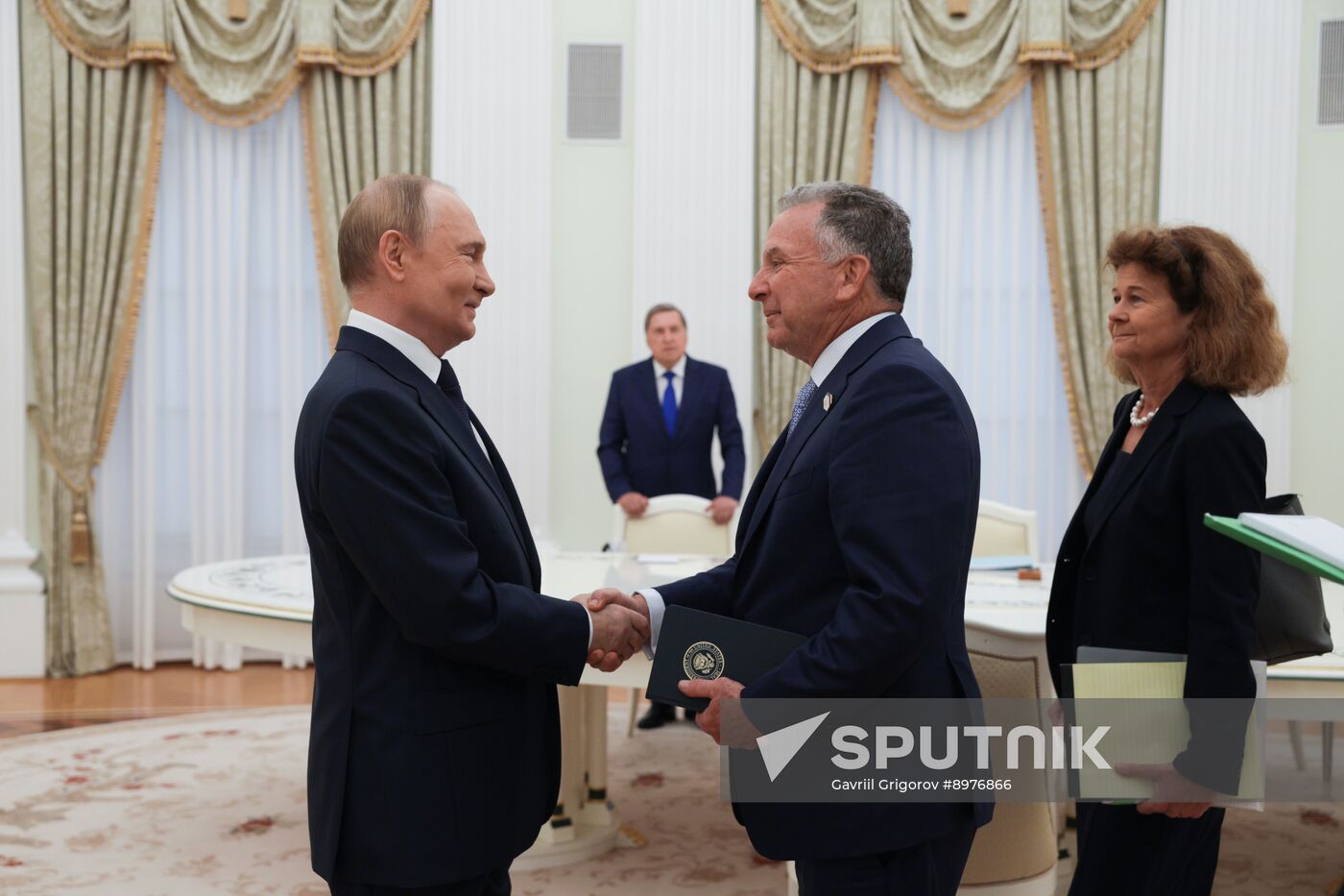 Russia US