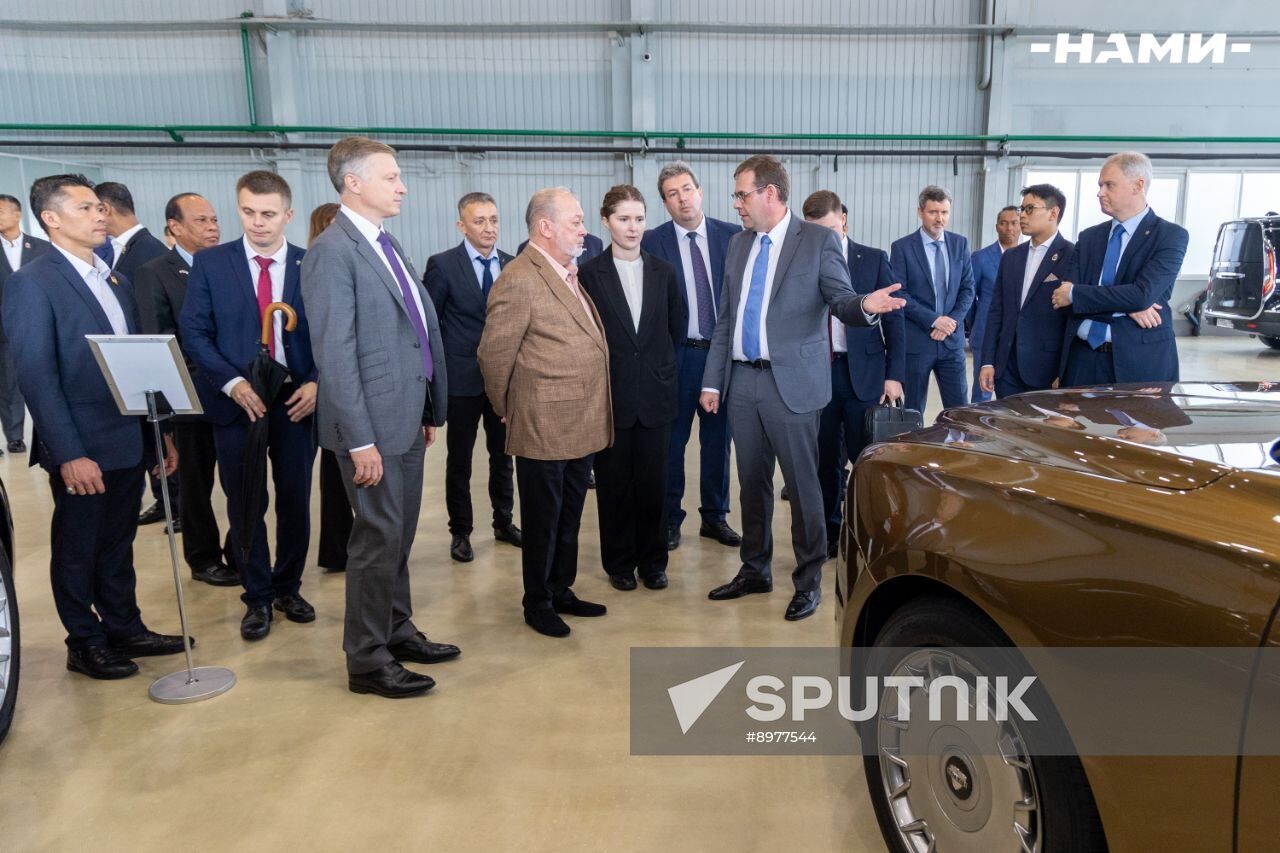 Russia Malaysia Car Industry