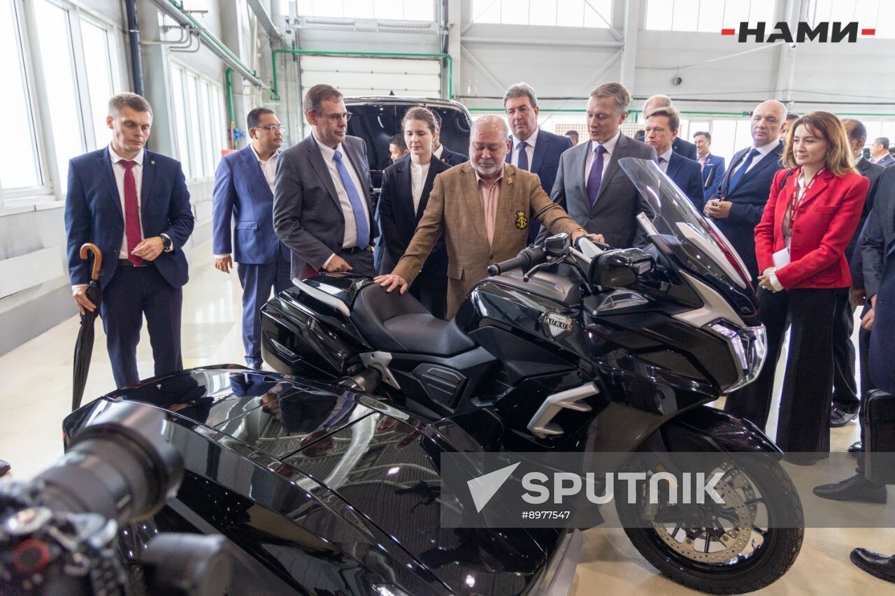 Russia Malaysia Car Industry