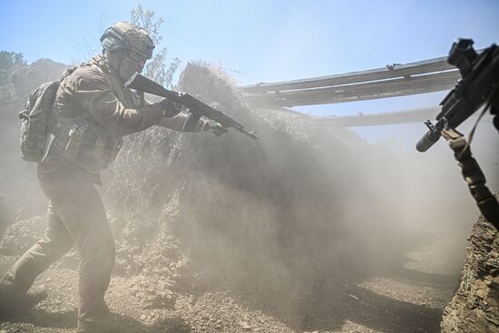 Russia Ukraine Military Operation Assault Unit