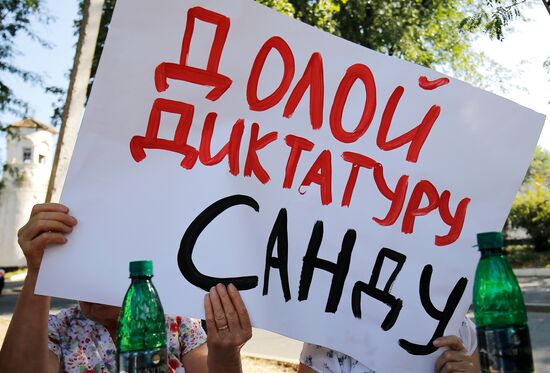 Moldova Gagauzia Head Rally