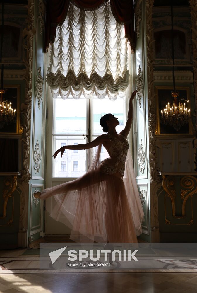Russia Tchaikovsky Ballet Costumes
