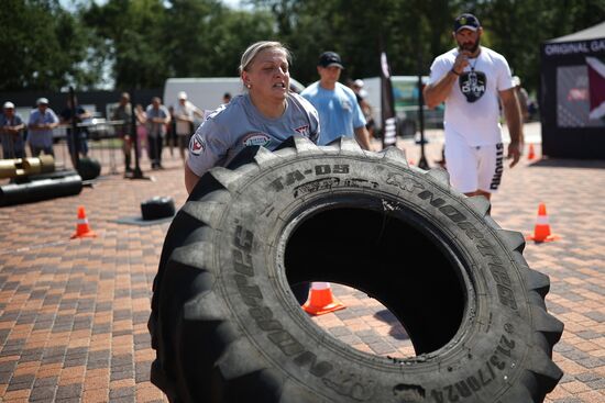Russia Weight Lifting Competition