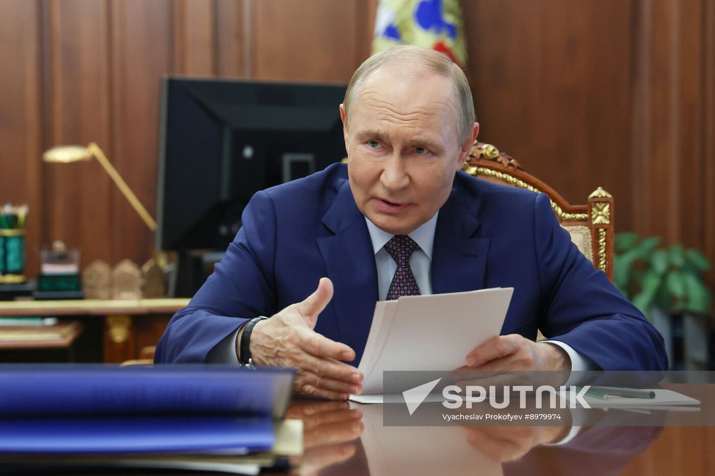 Russia Putin Economic Issues
