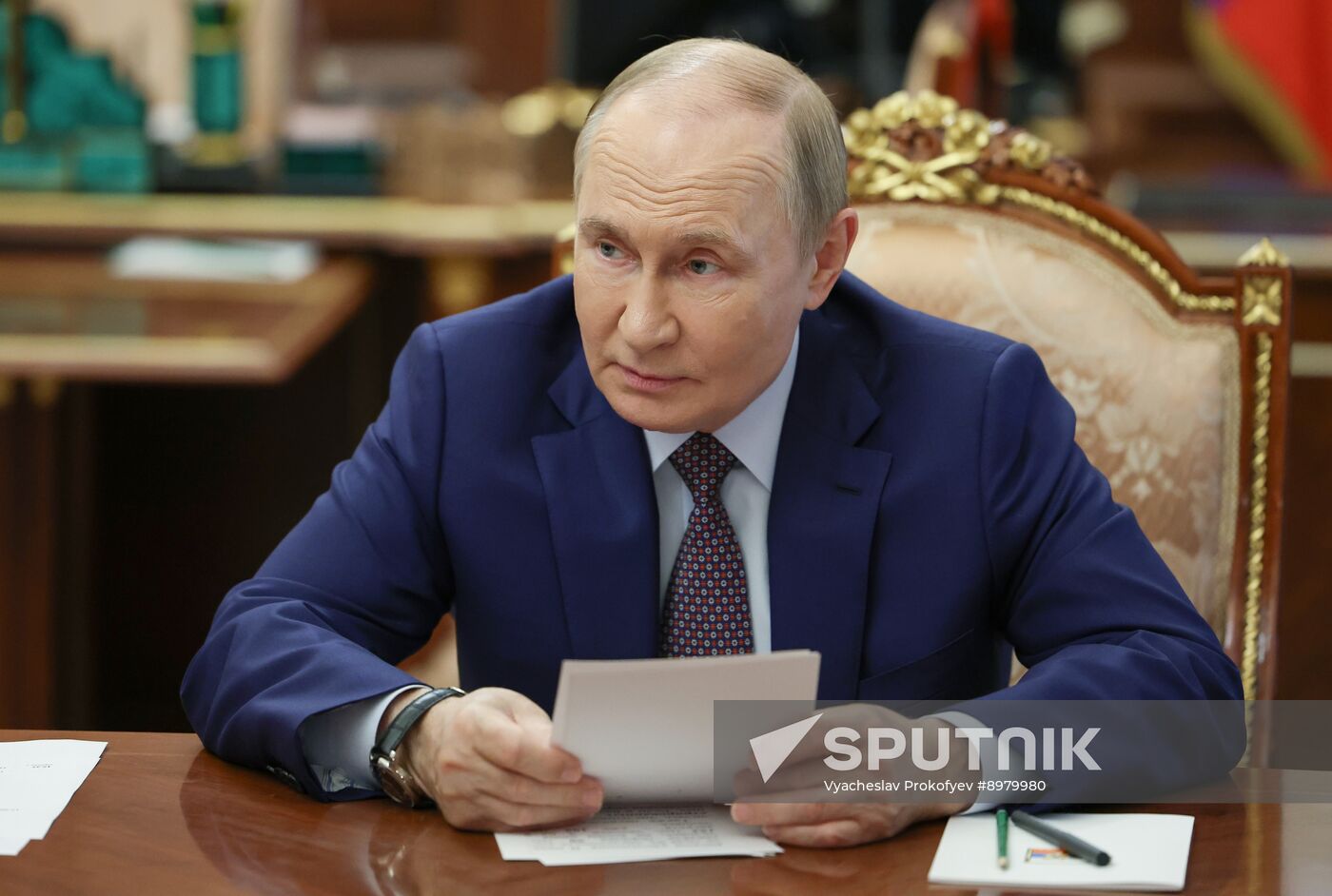 Russia Putin Economic Issues