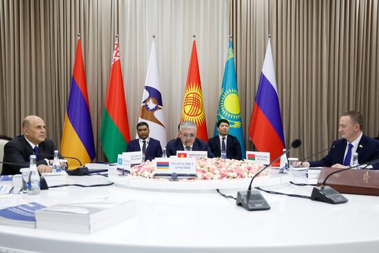 Kyrgyzstan Russia