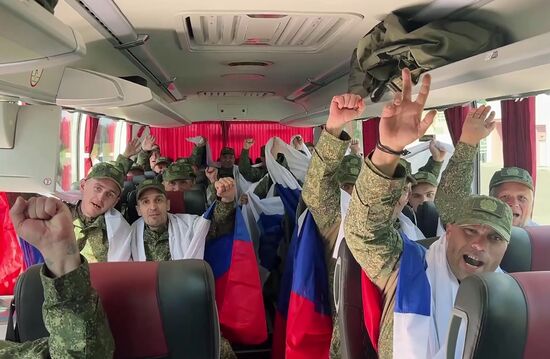 Russia Ukraine Military Operation POWs Exchange