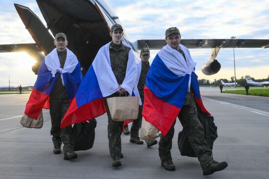Russia Ukraine Military Operation POWs Exchange