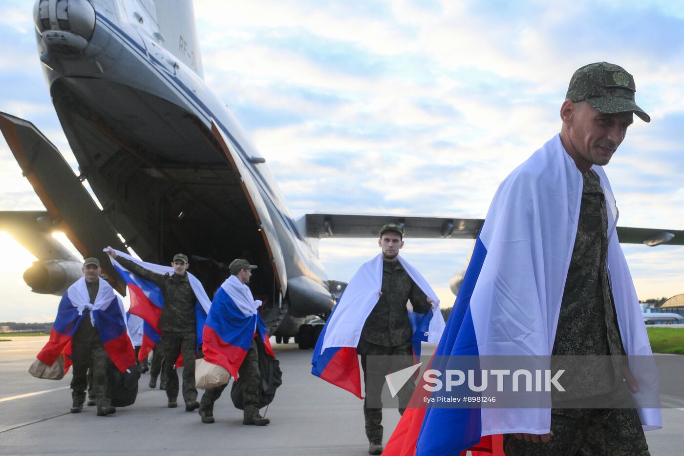 Russia Ukraine Military Operation POWs Exchange