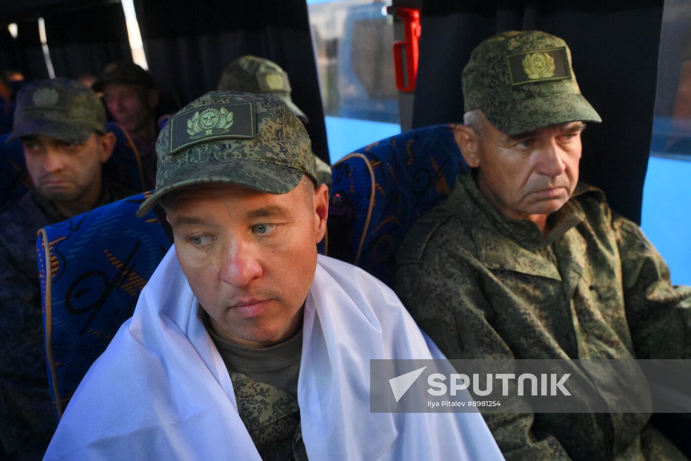 Russia Ukraine Military Operation POWs Exchange