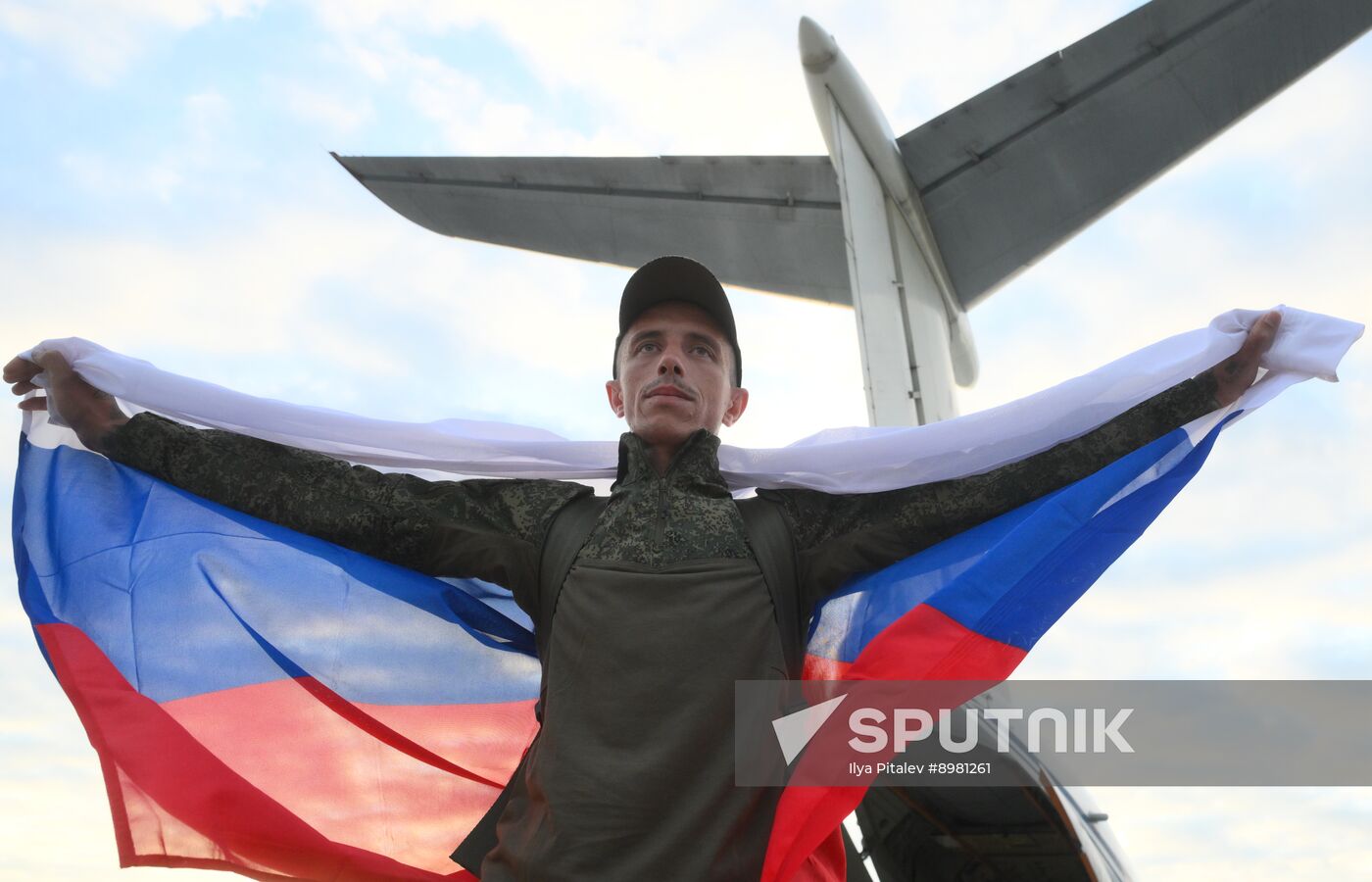 Russia Ukraine Military Operation POWs Exchange