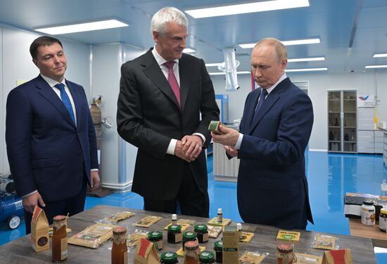 Russia Putin Far Eastern Federal District