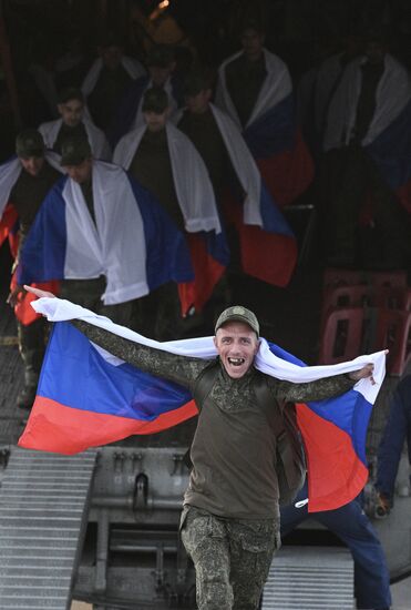 Russia Ukraine Military Operation POWs Exchange