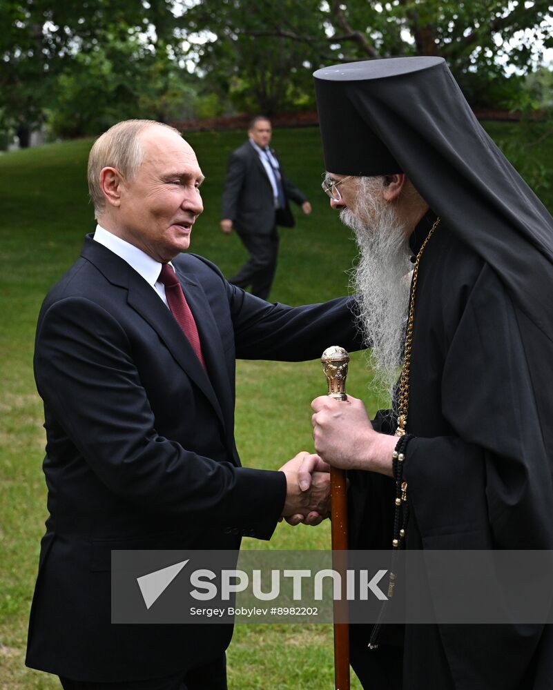 US Russia Summit Soviet Pilots Graves