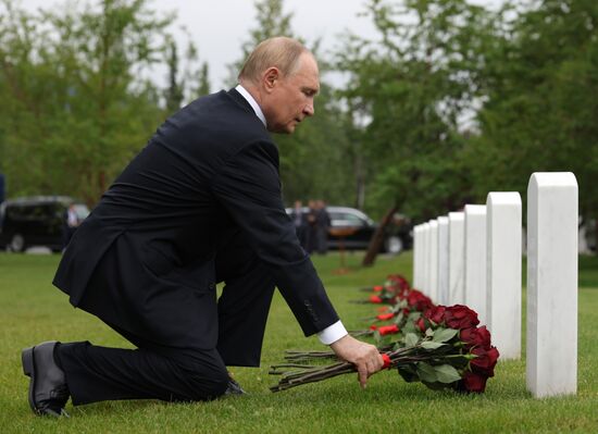 US Russia Summit Soviet Pilots Graves