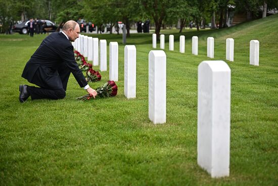 US Russia Summit Soviet Pilots Graves
