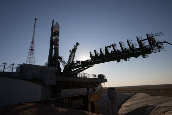 Kazakhsan Russia Space