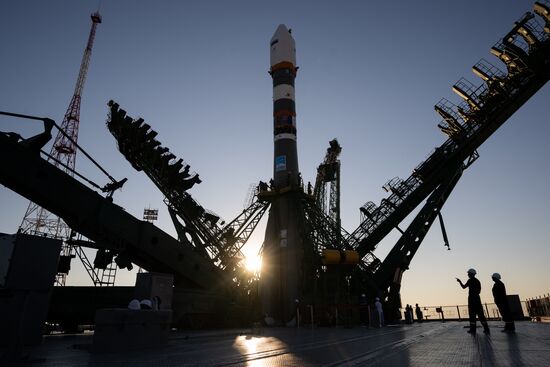 Kazakhsan Russia Space