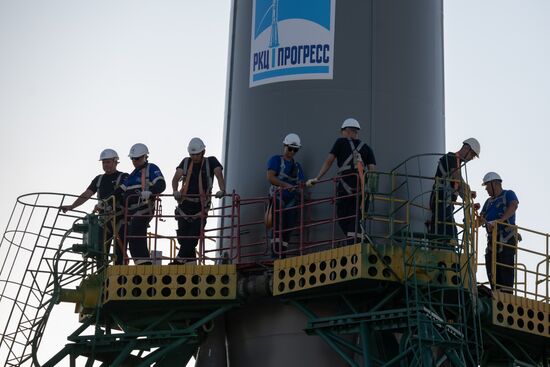 Kazakhsan Russia Space
