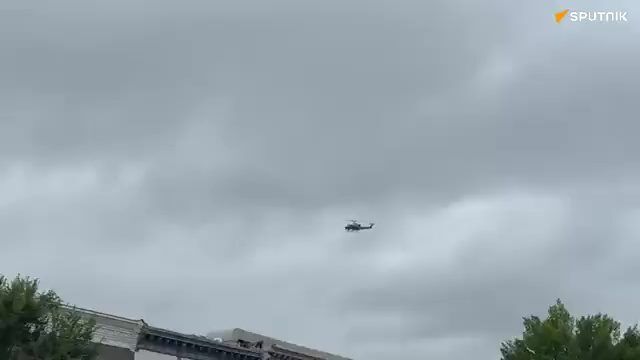 Helicopter over Ukrainian Embassy as Zelenskyy heads to White House