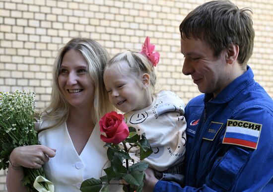 Russia Space Crew-10