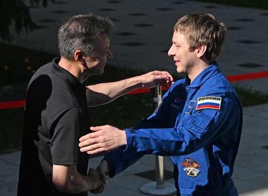 Russia Space Crew-10