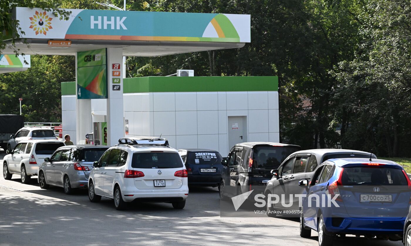 Russia Gasoline Shortages