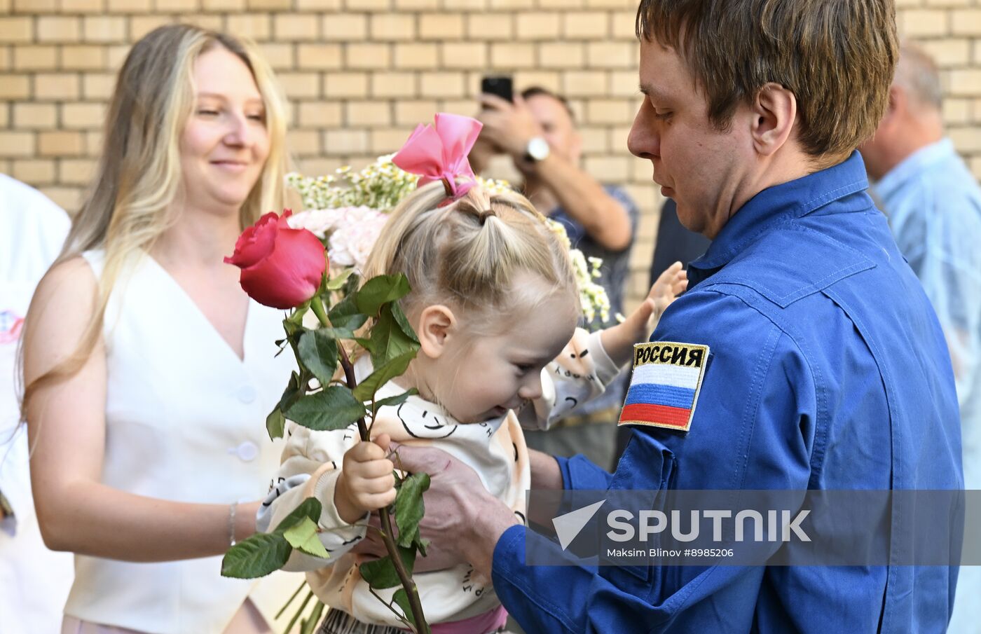 Russia Space Crew-10