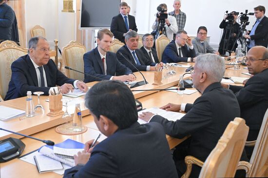 Russia India FMs