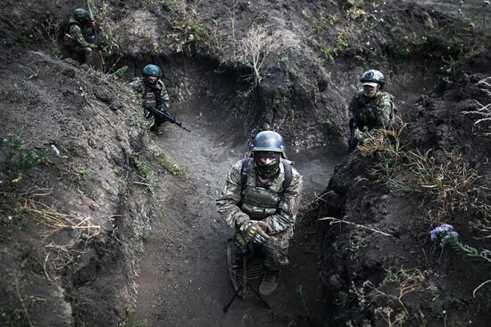 Russia Ukraine Military Operation Troops Training