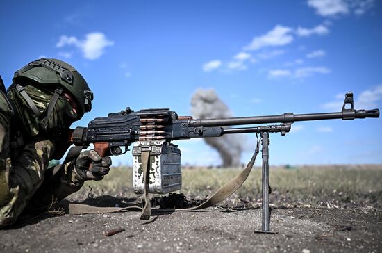 Russia Ukraine Military Operation Troops Training