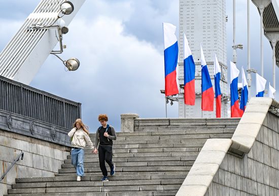 Russia National Flag Day Preparations