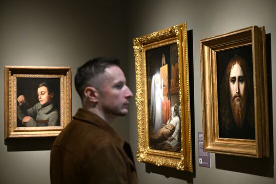 Russia Art Stupin Exhibition