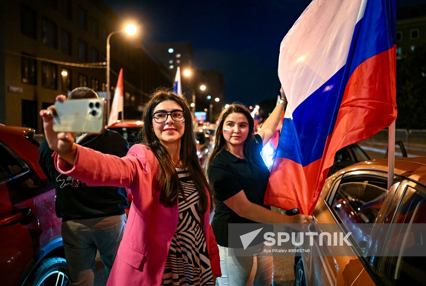 Russia National Flag Day Car Rally