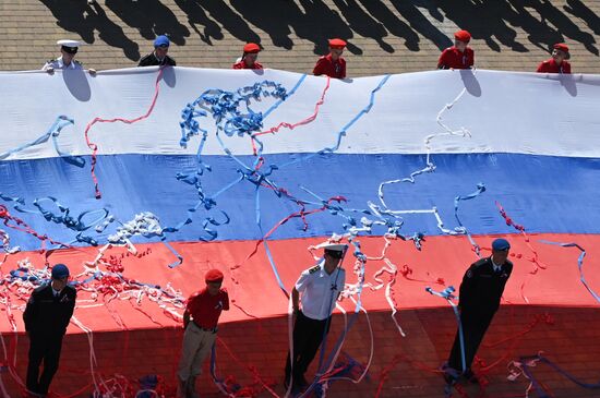 Russia National Flag Day
