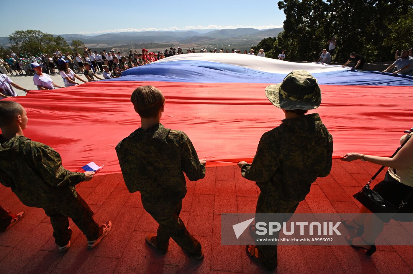 Russia National Flag Day