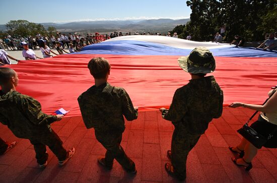 Russia National Flag Day