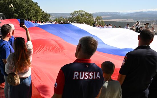 Russia National Flag Day