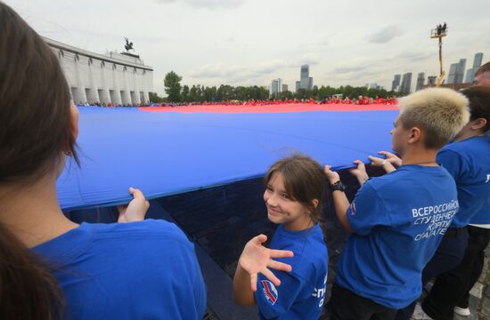 Russia National Flag Day