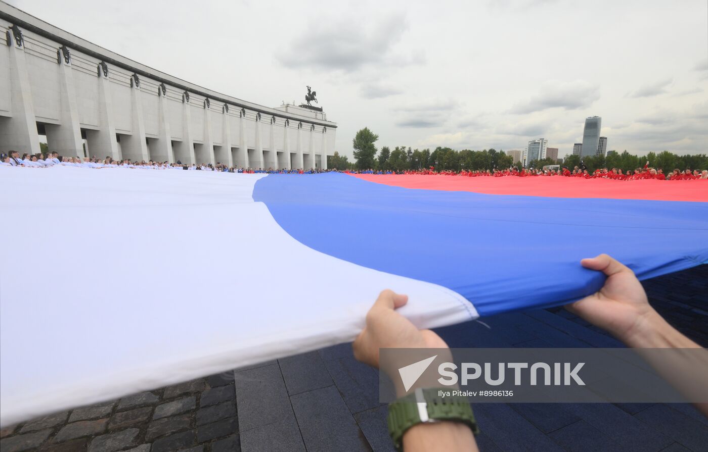 Russia National Flag Day