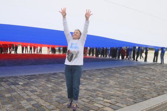 Russia National Flag Day