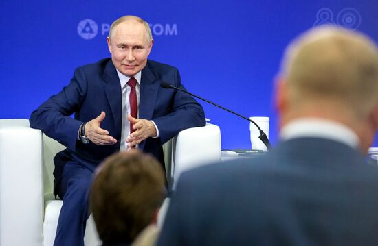 Russia Putin Volga Federal District