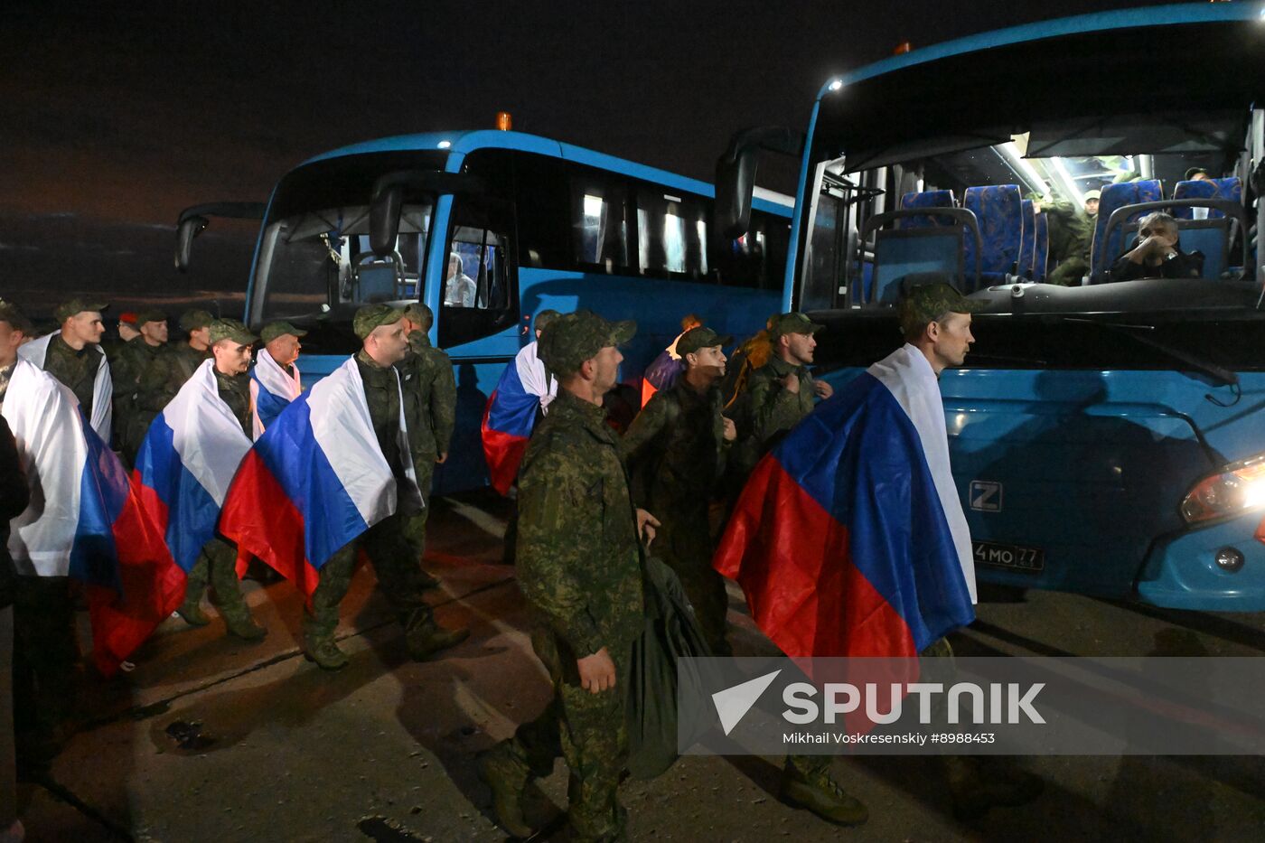 Russia Ukraine Military Operation POWs Exchange