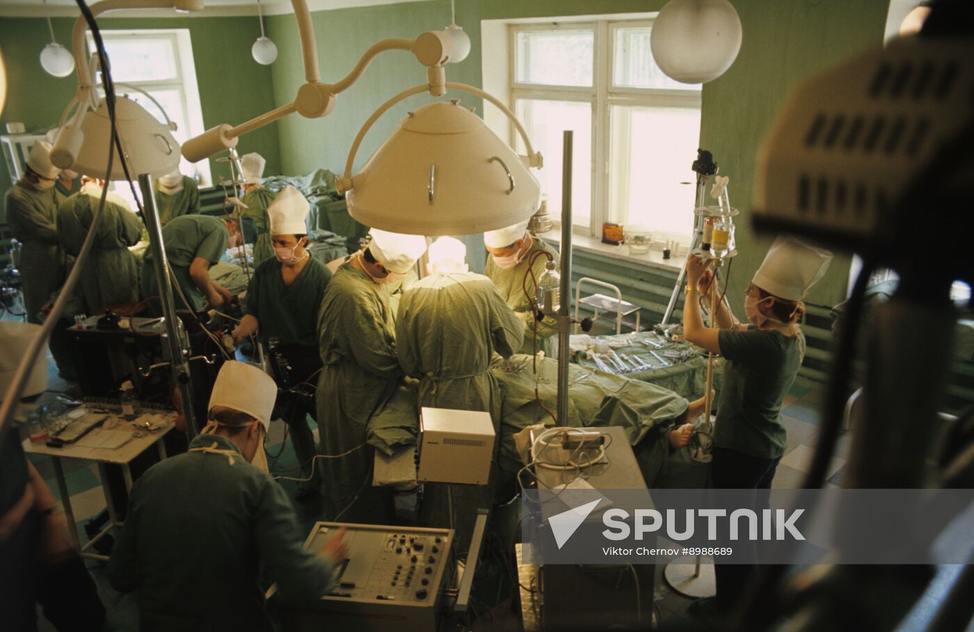 Implanting an artificial heart valve
