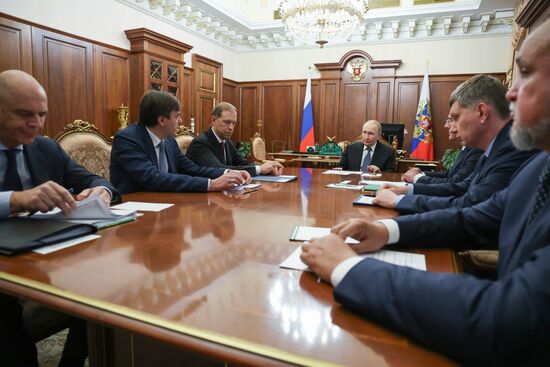 Russia Putin Government
