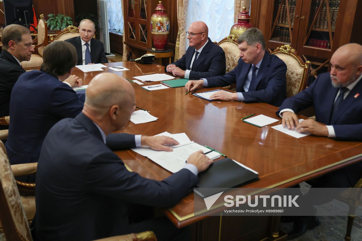 Russia Putin Government