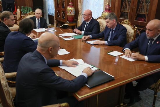 Russia Putin Government
