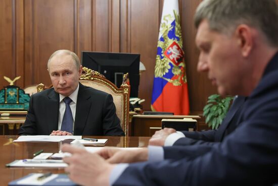 Russia Putin Government