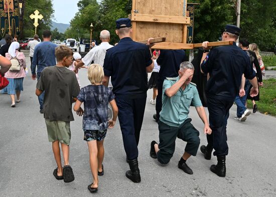 Russia Floods Religious Procession
